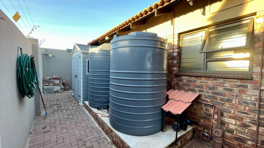 3 Bedroom Property for Sale in Doringkruin North West